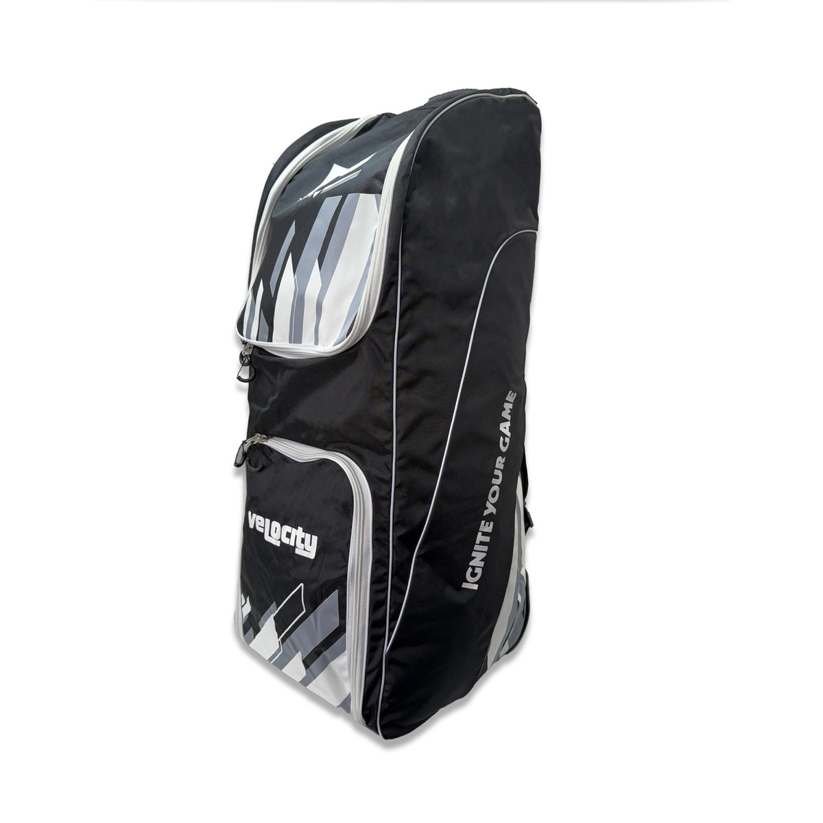 KG Velocity – Duffle Wheelie – Black and white