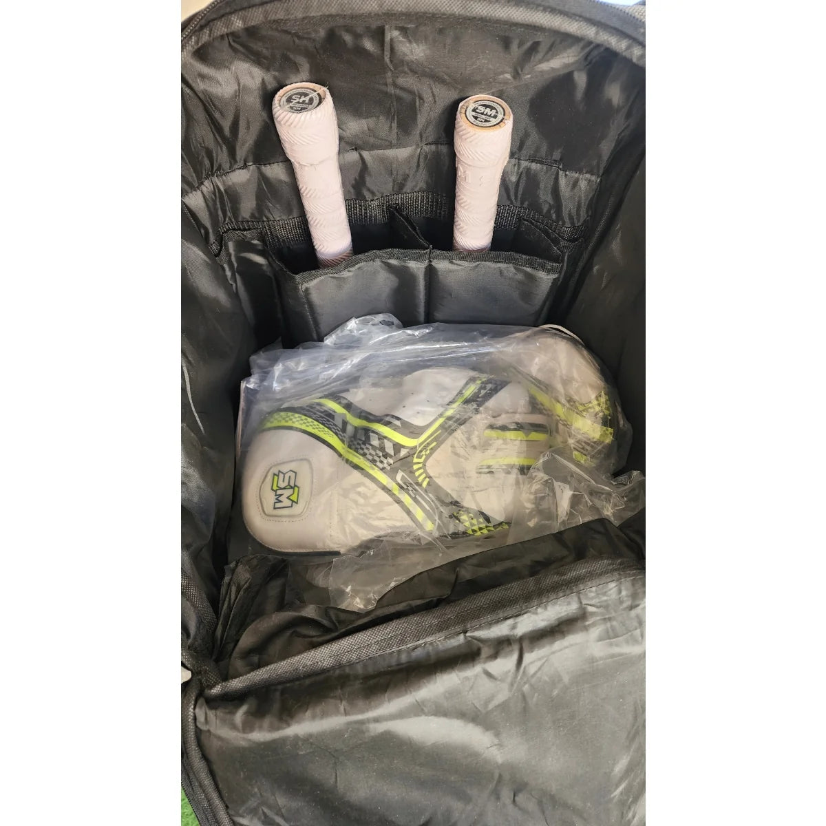 SM Airbow XL Cricket Bag